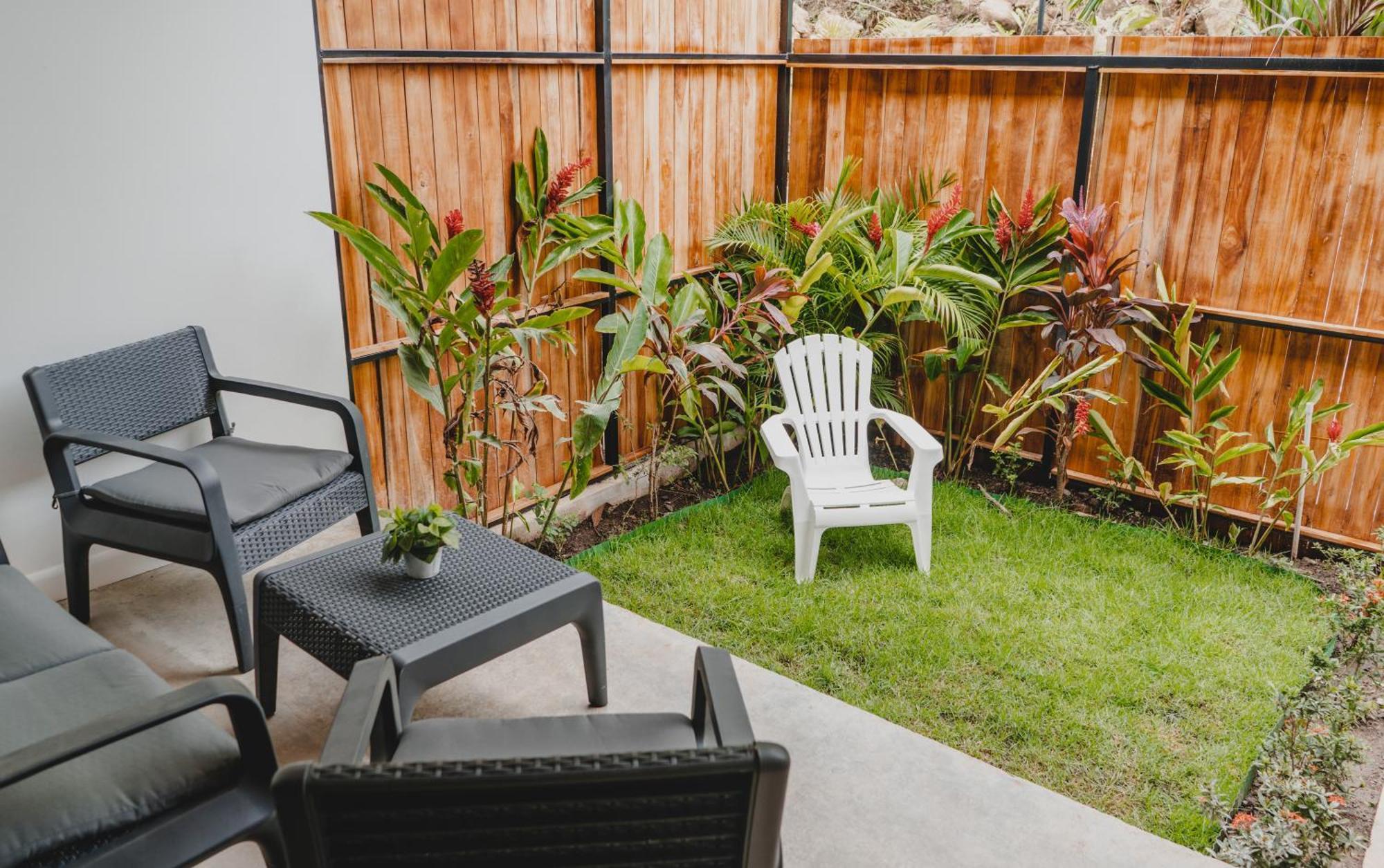Peace Lofts And Apartments Playa Santa Teresa  ภายนอก รูปภาพ